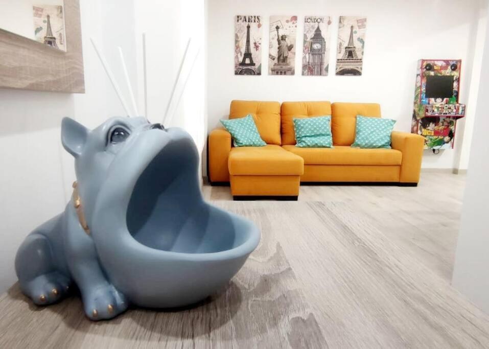 - Lujo - Parking, Maquina Arcade, Wifi Y Netflix Apartment Oviedo Exterior photo